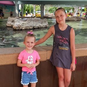 Meet your Posher, Paula